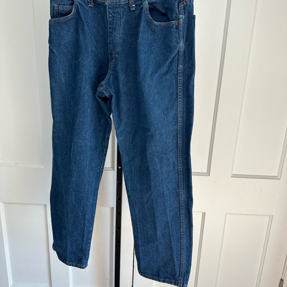 NEW Relaxed Fit Men's Denim Jeans men’s 36 x 30